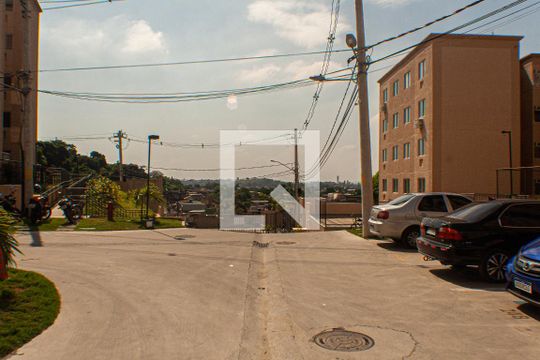 Área comum de apartamento para alugar com 2 quartos, 42m² em Cerâmica, Nova Iguaçu