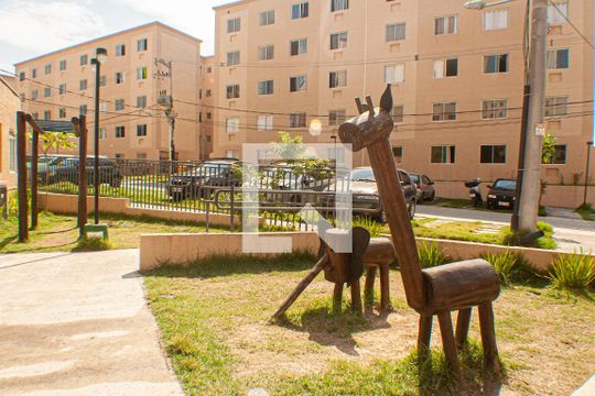 Área comum de apartamento para alugar com 2 quartos, 42m² em Cerâmica, Nova Iguaçu