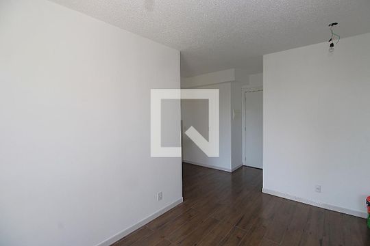 Quarto de apartamento à venda com 2 quartos, 49m² em Del Castilho, Rio de Janeiro