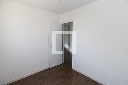 Quarto de apartamento à venda com 2 quartos, 49m² em Del Castilho, Rio de Janeiro