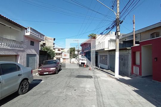 Vista da Rua de casa de condomínio à venda com 2 quartos, 41m² em Vila Nhocune, São Paulo