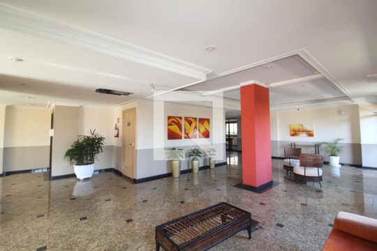 Hall social de apartamento para alugar com 2 quartos, 63m² em Santo Antônio, São Caetano do Sul