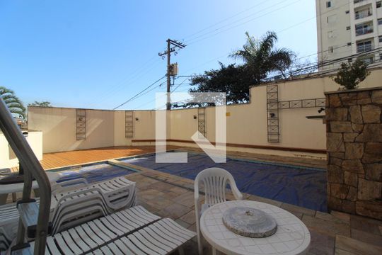 Piscina de apartamento para alugar com 2 quartos, 63m² em Santo Antônio, São Caetano do Sul