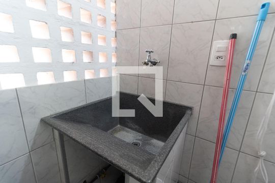 Lavanderia de apartamento para alugar com 3 quartos, 65m² em Jardim Patente, São Paulo