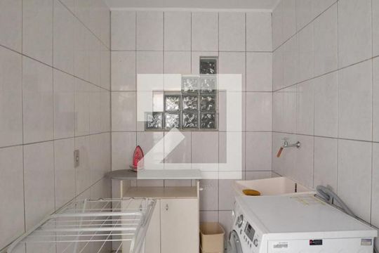 Área de Serviço de casa à venda com 3 quartos, 120m² em Cavalhada, Porto Alegre