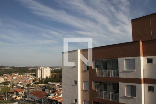 Vista de apartamento à venda com 2 quartos, 48m² em Vila Carmosina, São Paulo