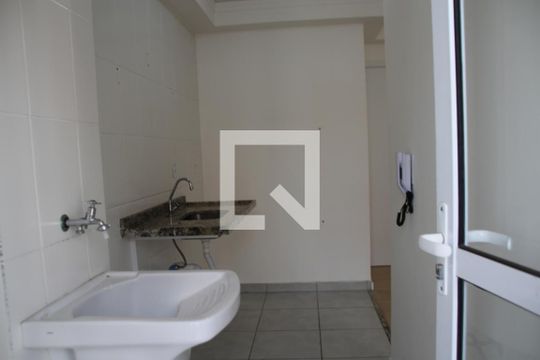 Área de Serviço de apartamento à venda com 2 quartos, 48m² em Vila Carmosina, São Paulo