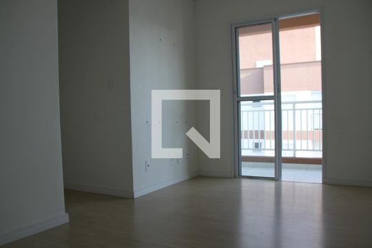 Sala de apartamento à venda com 2 quartos, 48m² em Vila Carmosina, São Paulo