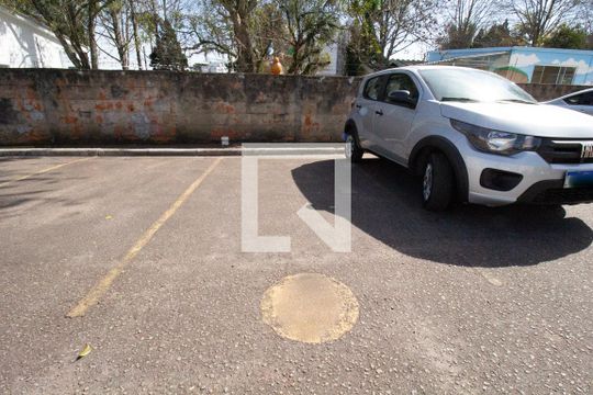 Garagem de apartamento para alugar com 2 quartos, 50m² em Afonso Pena, São José dos Pinhais