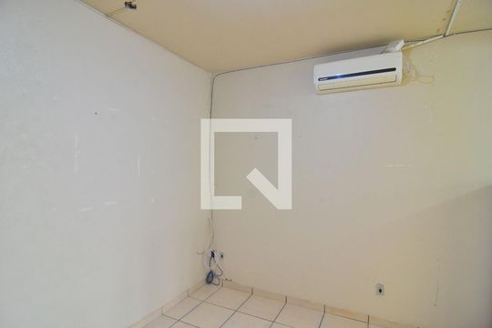 Sala  de apartamento para alugar com 1 quarto, 40m² em São José, Canoas