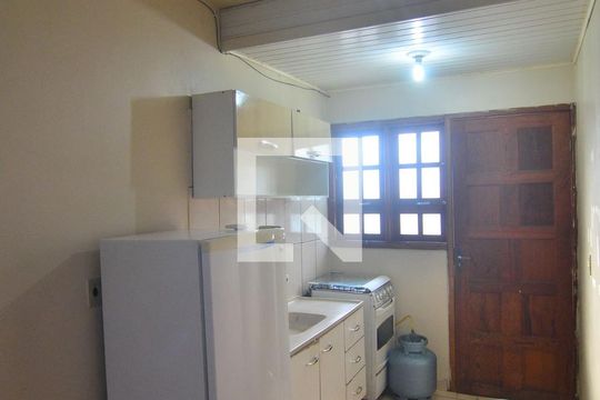 Cozinha  de apartamento para alugar com 1 quarto, 40m² em São José, Canoas