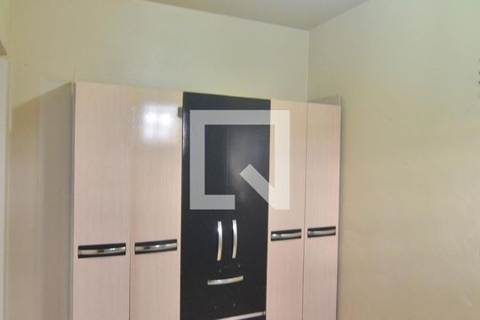 Quarto  de apartamento para alugar com 1 quarto, 40m² em São José, Canoas