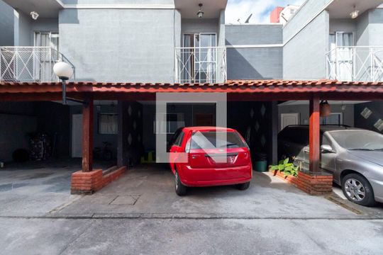 Garagem de casa de condomínio à venda com 2 quartos, 75m² em Itaquera, São Paulo
