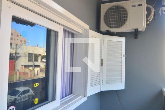 Sacada de casa para alugar com 5 quartos, 340m² em Nossa Senhora das Gracas, Canoas