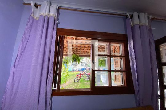Janela da Sala de Estar de casa à venda com 3 quartos, 120m² em Canudos, Novo Hamburgo