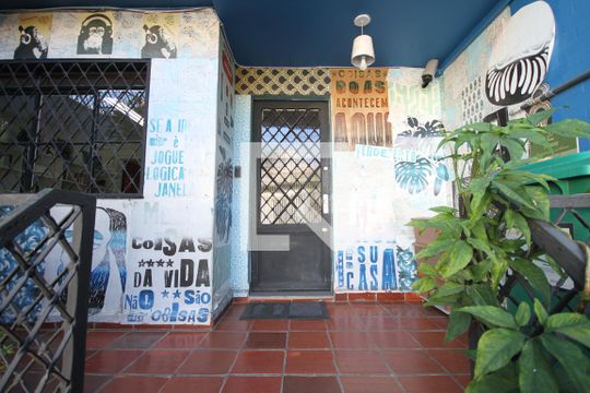 Entrada da Casa de casa à venda com 4 quartos, 220m² em Vila Mariana, São Paulo