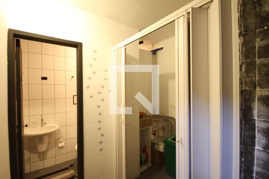 Área de Serviço de casa à venda com 4 quartos, 220m² em Vila Mariana, São Paulo
