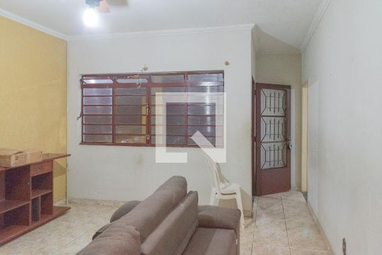 Casa à venda com 6 quartos, 193m² em Jardim Garcia, Campinas