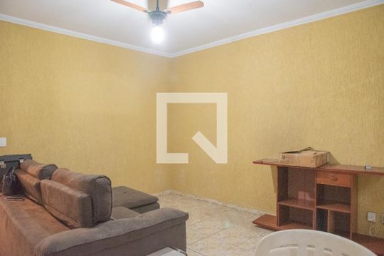 Sala de casa à venda com 6 quartos, 193m² em Jardim Garcia, Campinas