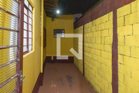 Quintal de casa à venda com 6 quartos, 193m² em Jardim Garcia, Campinas
