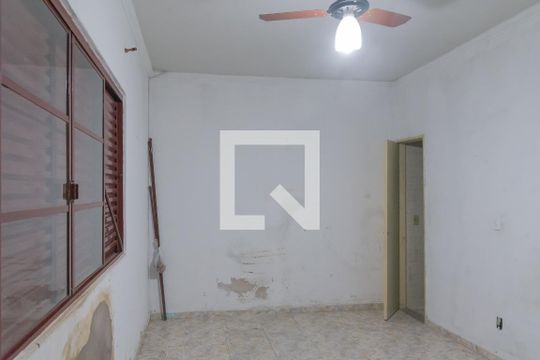 Suíte de casa à venda com 6 quartos, 193m² em Jardim Garcia, Campinas