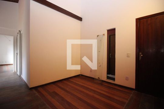 Kitnet/Studio para alugar com 2 quartos, 40m² em Guará I, Brasília