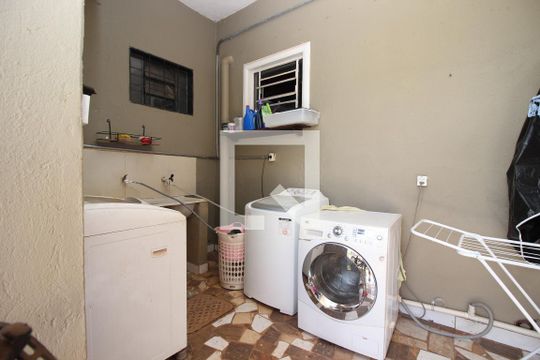 Área de Serviço de kitnet/studio para alugar com 2 quartos, 40m² em Guará I, Brasília