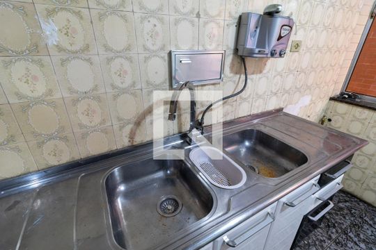 Cozinha de casa à venda com 3 quartos, 263m² em Jardim Picolo, São Paulo