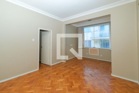 Apartamento para alugar com 3 quartos, 120m² em Rio Comprido, Rio de Janeiro