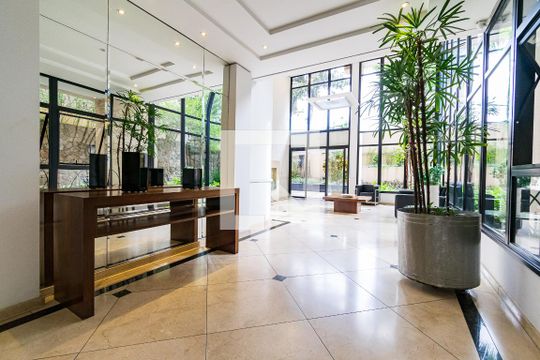 Hall de Entrada de apartamento para alugar com 1 quarto, 29m² em Vila Monte Alegre, São Paulo