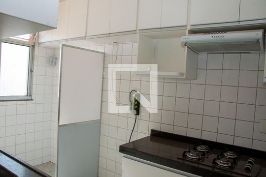 Cozinha e Área de Serviço de apartamento para alugar com 2 quartos, 74m² em Ressaca, Contagem