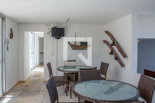 Área comum de apartamento para alugar com 2 quartos, 110m² em Barra Funda, Guarujá