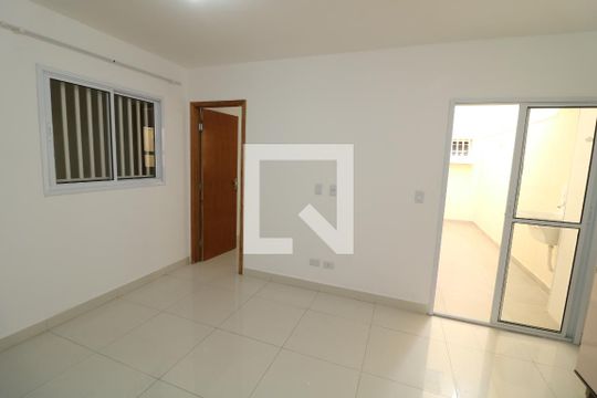 Sala de casa para alugar com 2 quartos, 50m² em Jardim Imperador (zona Leste), São Paulo