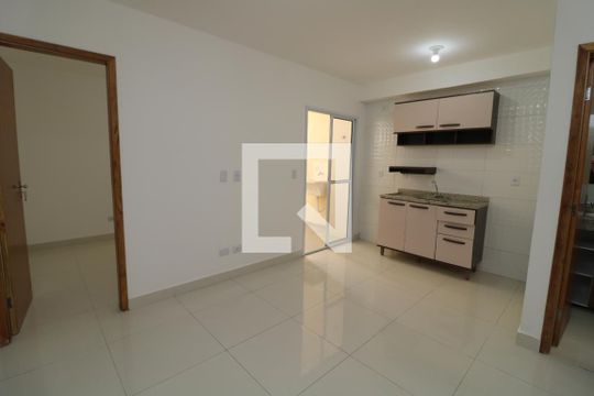 Sala de casa para alugar com 2 quartos, 50m² em Jardim Imperador (zona Leste), São Paulo