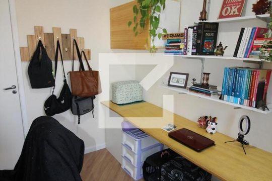 Quarto 2 de apartamento para alugar com 2 quartos, 53m² em Jardim Independência, São Paulo