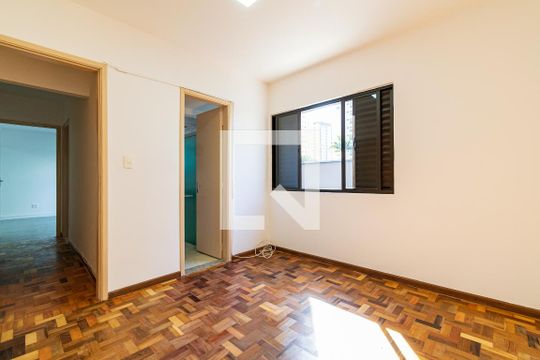 Suite de apartamento à venda com 3 quartos, 127m² em Chácara Inglesa, São Paulo