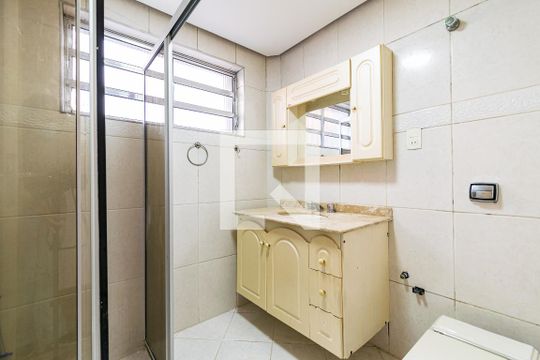Banheiro Social de apartamento à venda com 3 quartos, 127m² em Chácara Inglesa, São Paulo