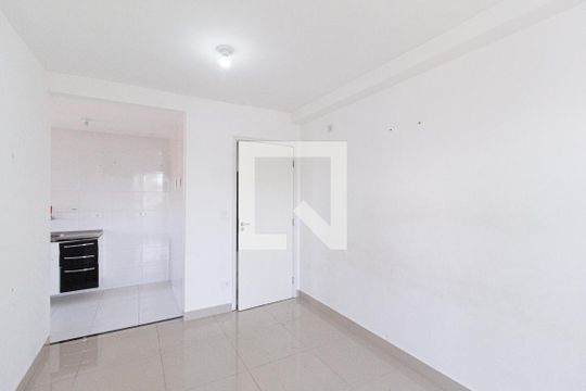 Sala de apartamento à venda com 2 quartos, 49m² em Recanto das Rosas, Osasco