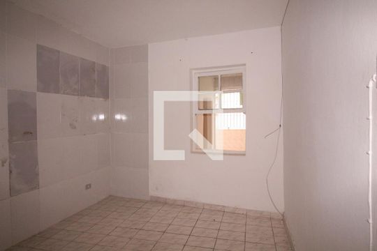 Quarto  de casa para alugar com 1 quarto, 60m² em Vila Roque, São Paulo