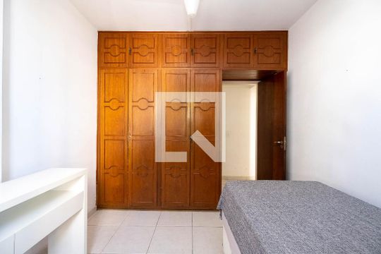 Quarto 1 de apartamento para alugar com 3 quartos, 78m² em Andaraí, Rio de Janeiro
