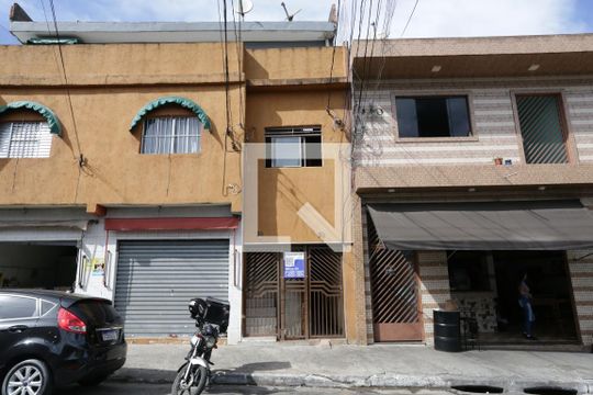 Fachada de casa para alugar com 1 quarto, 30m² em Jardim Nordeste, São Paulo