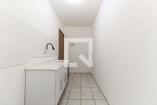 Cozinha de apartamento para alugar com 2 quartos, 73m² em Itaquera, São Paulo