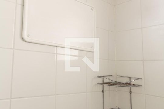 Banheiro de apartamento para alugar com 2 quartos, 55m² em Vila Olímpia, São Paulo