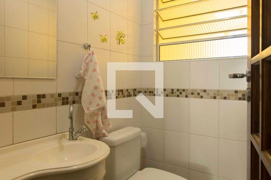 c de casa para alugar com 3 quartos, 150m² em Vila Palmeiras, São Paulo