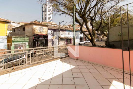 Varanda Quarto 2 de casa para alugar com 3 quartos, 150m² em Vila Palmeiras, São Paulo