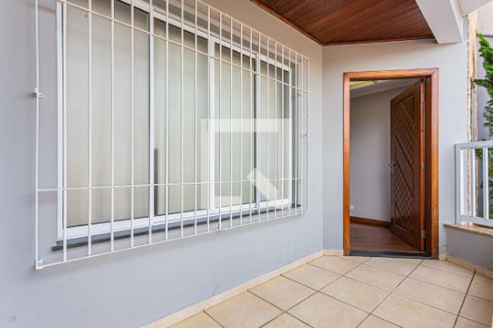 Frente da Casa de casa para alugar com 3 quartos, 300m² em Vila Silvestre, Santo André