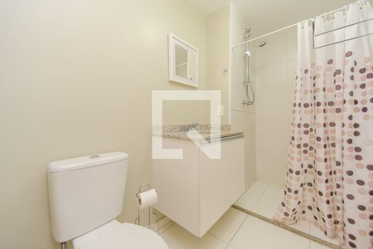 Banheiro de apartamento para alugar com 1 quarto, 50m² em Bela Vista, São Paulo