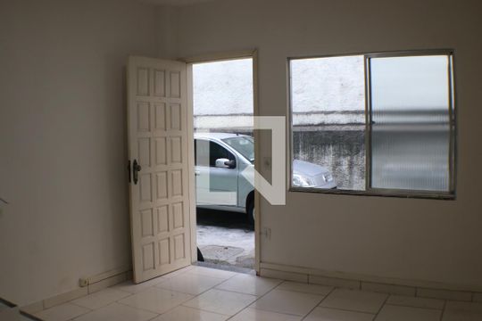 Sala de casa para alugar com 2 quartos, 120m² em Curicica, Rio de Janeiro