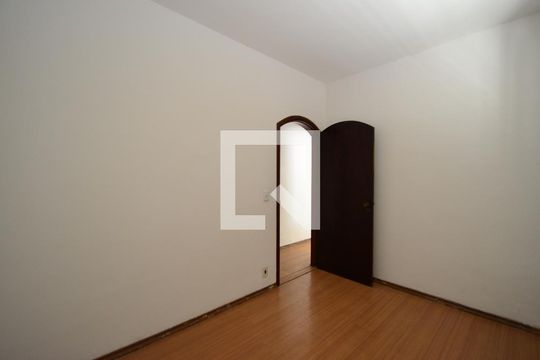 Quarto 1 de casa à venda com 3 quartos, 120m² em Vila Gumercindo, São Paulo