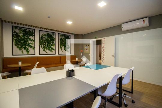 Área comum -Coworking de kitnet/studio para alugar com 1 quarto, 27m² em Liberdade, São Paulo